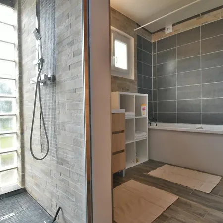 Le Cocon Bleu Séjour à la campagne Saint-Pierre-en-Port